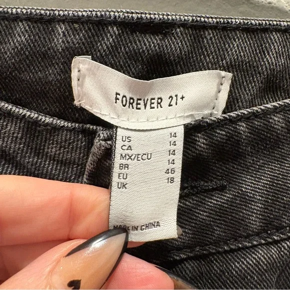 Forever 21 studded rhinestone cutout jeans - Picture 3 of 4